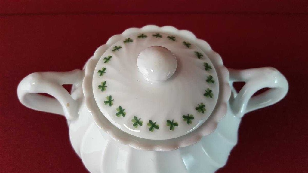 [45815030] Zuckerdose Haviland Limoges Torse Trefle Vert Kleeblatt gebraucht - gut Bild 3