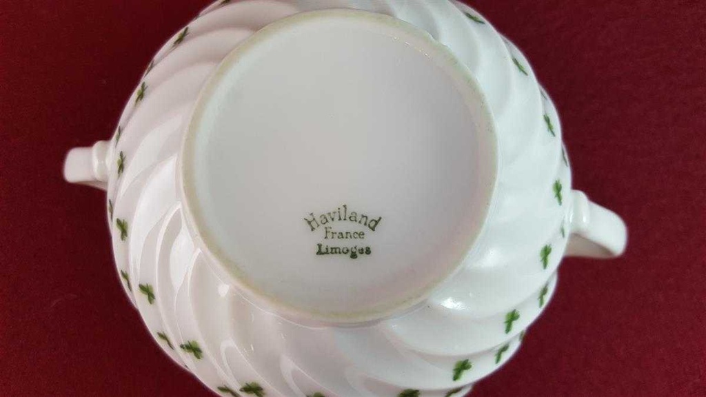[45815030] Zuckerdose Haviland Limoges Torse Trefle Vert Kleeblatt gebraucht - gut Bild 7
