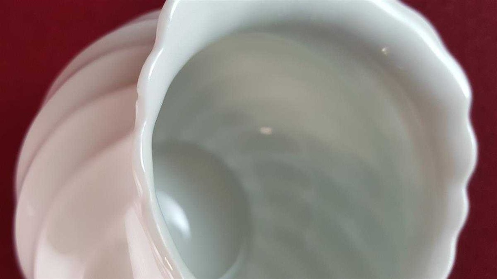 [45815032] Milchkännchen 0,15 L Haviland Limoges Torse Trefle Vert Kleeblatt gebraucht - gut Bild 4