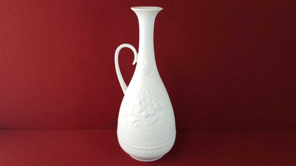 [45815083] Vase Henkelvase 22,8 cm AK Kaiser Porzellan Weiß gebraucht - sehr gut Bild 4