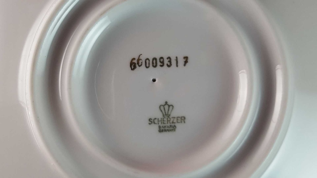 [45815242] Sauciere mit Teller Goldrand Zeh Scherzer Rote Rose gebraucht - sehr gut Bild 7
