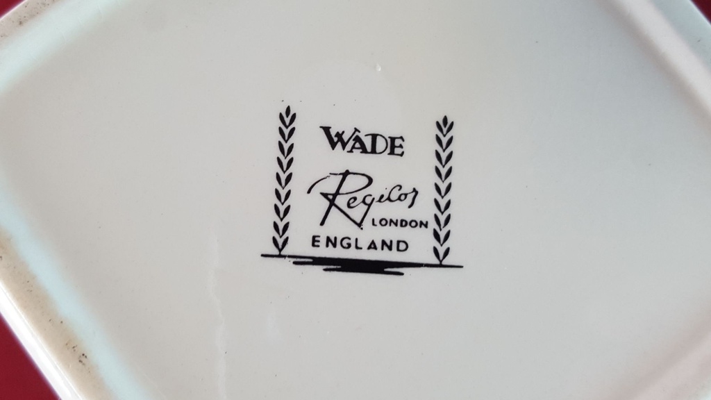 [45815278] Krug England 16,2 cm Wade Regilor London gebraucht - gut Bild 9