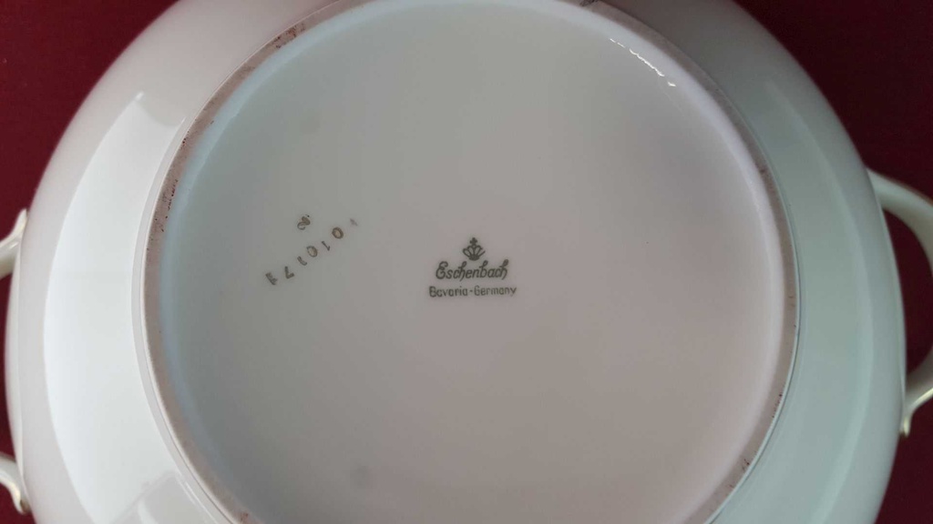 [45815322] Suppenterrine Goldrand 2,8 L Eschenbach Alte Formen 010171 Schwarze Ranke gebraucht - gut Bild 9