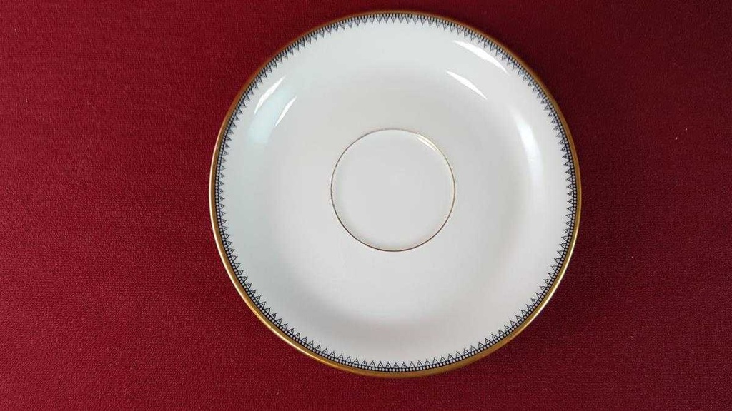 [45815324] Teetasse mit Untertasse Tasse Goldrand Eschenbach Alte Formen 010171 Schwarze Ranke gebraucht - gut Bild 6