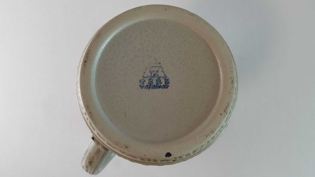 [2119106] Bierkrug mit Zinndeckel gebraucht - gut Bild 8