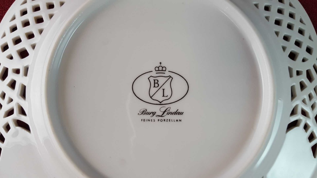 [45815385] Sammelteller Goldrand Durchbrucharbeit Burg Lindau gebraucht - sehr gut Bild 5