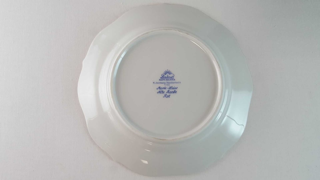 [45815417] Kuchenteller Dessertteller Frühstücksteller 19,7 cm Lindner Porzellan Marie Luise Alte Ranke Rot gebraucht - neuwertig Bild 5