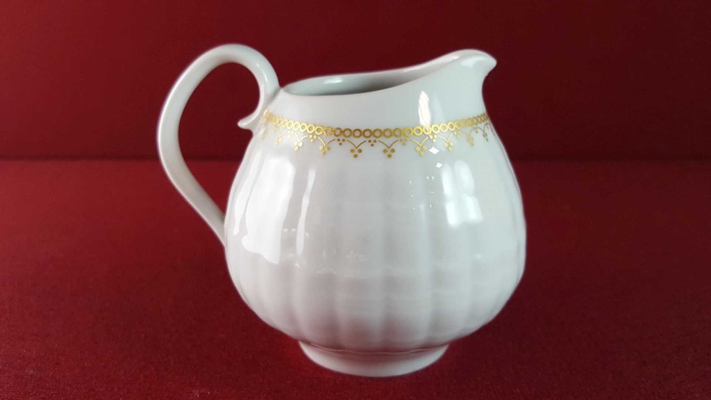 [45815456] Milchkännchen Hutschenreuther Lucina Goldbordüre 1052 gebraucht - sehr gut Bild 3