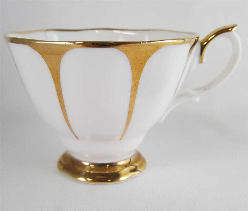 [4581548] Kaffeegedeck Golddekor 3tlg Royal Vale gebraucht - sehr gut Bild 4