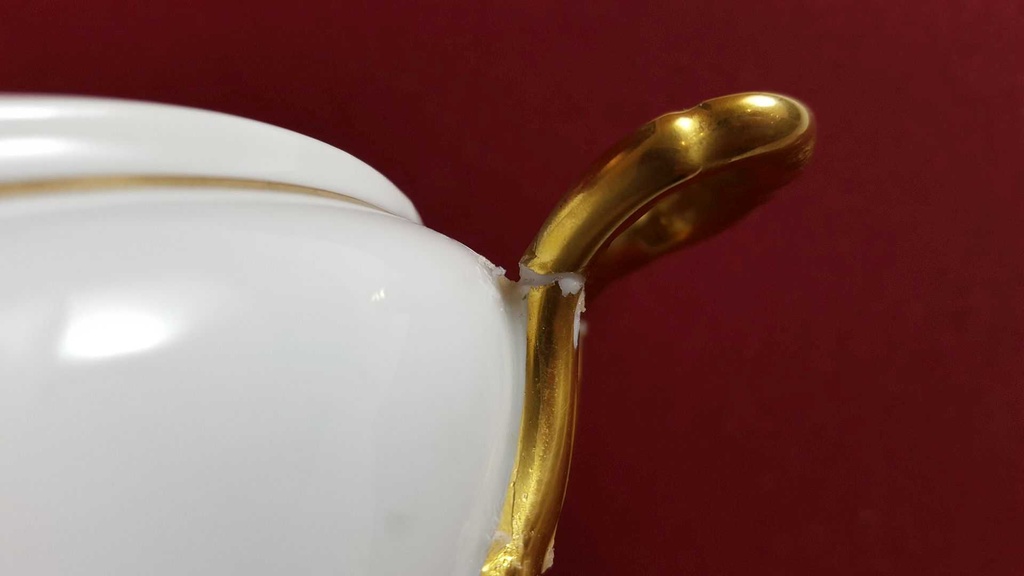 [45815487] Deckeldose Bonboniere Golddekor AK Kaiser Porzellan bunte Blumen Sonstiges gebraucht - defekt Bild 8