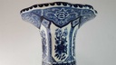 [45815549] Vase 31,5 cm Royal Sphinx Maastricht Delfts florales Dekor gebraucht - gut Bild 4