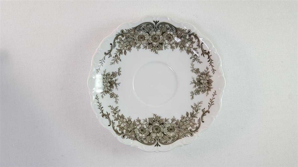 [45815769] Suppentasse mit Untertasse Seltmann Weiden Barock Rheingau gebraucht - gut Bild 4