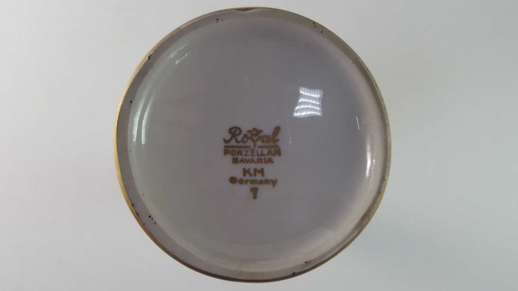 [45815982] Vase Dekorative 25,3 cm Royal KM Bavaria Blumen Weiß gebraucht - gut Bild 7