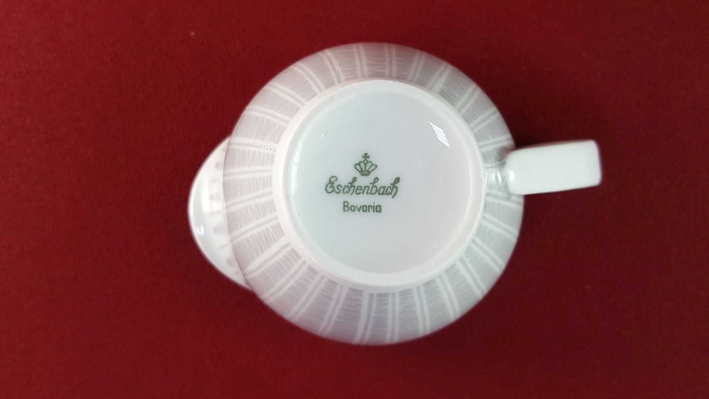 [45816093] Milchkännchen Eschenbach grau Bastdekor gebraucht - gut Bild 6