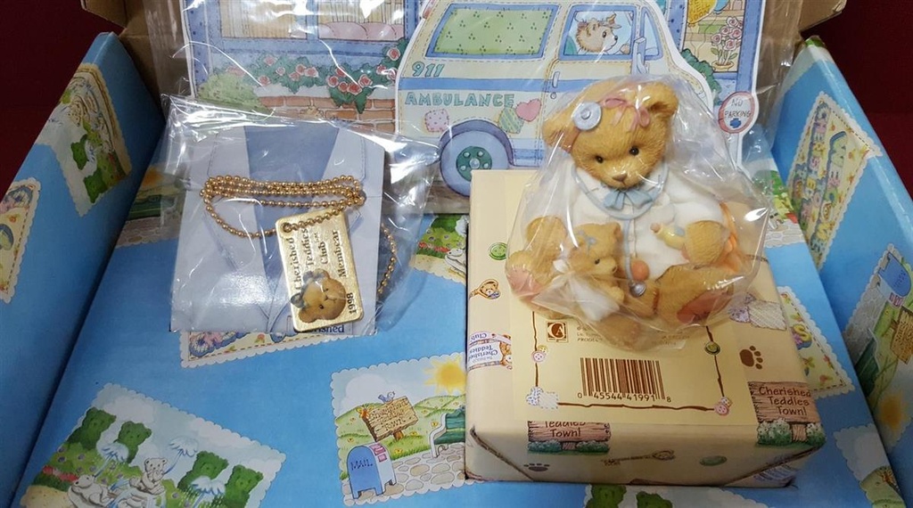 [45816303] Figur mit OVP Cherished Teddies Club Membear Dr. Darlene Makebetter 1998 neu Bild 2