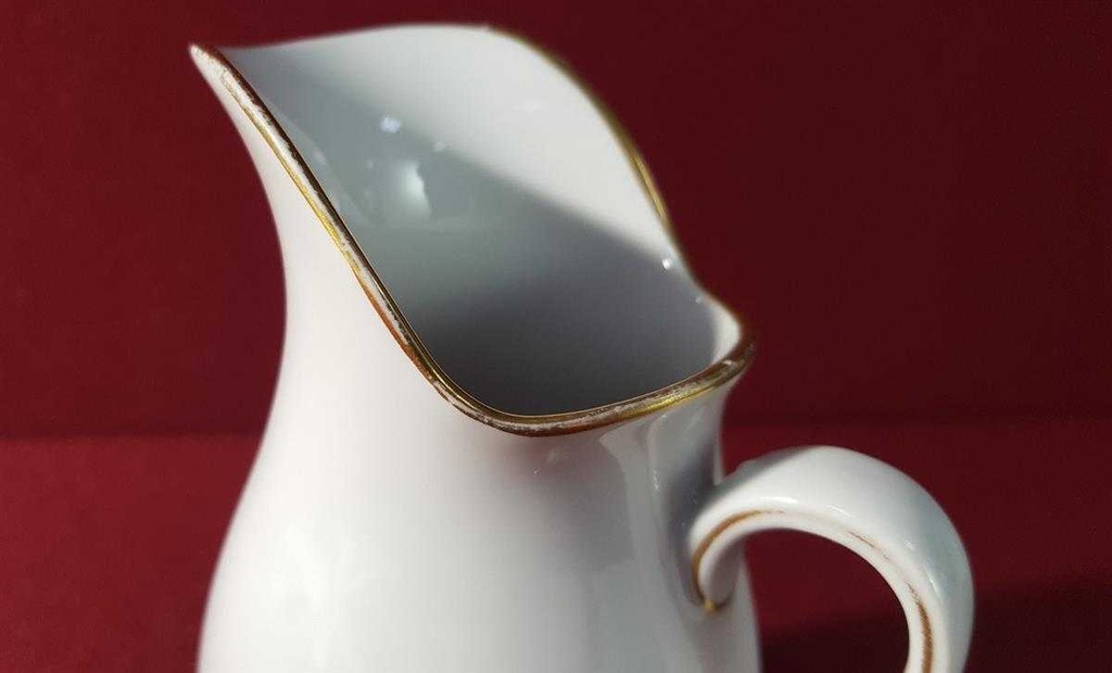 [45816364] Milchkännchen Goldrand 0,2 L Fürstenberg Schloß 644 0801 gebraucht - gut Bild 3