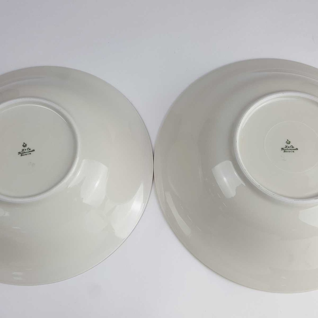 [2119142] 2er Set Schüssel Goldrand 25,1 cm und 23,3 Tirschenreuth Bavaria gebraucht - gut Bild 5
