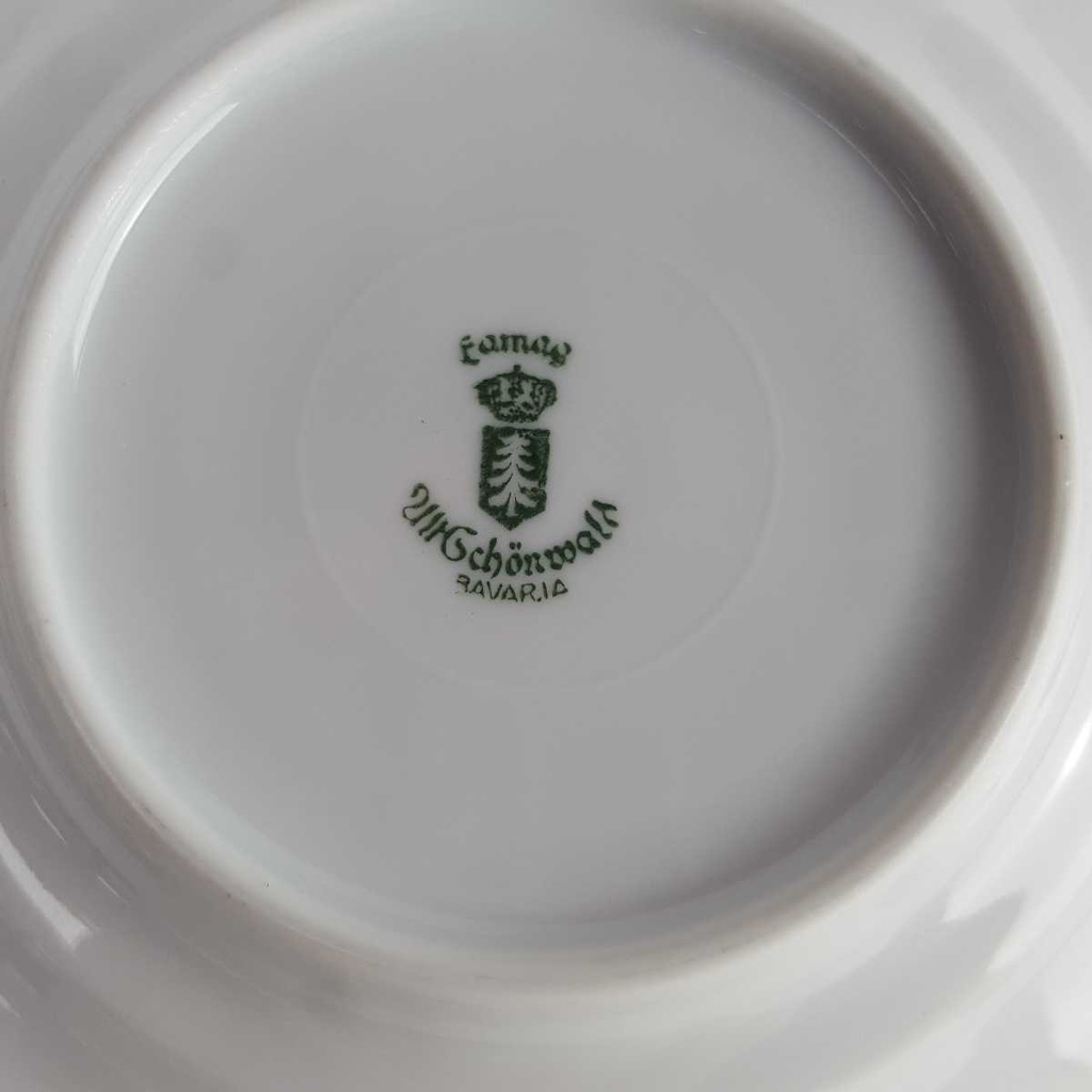 [458164333] Untertasse Goldrand 14,6 cm Schönwald Alt schwarz gold gebraucht - gut Bild 5