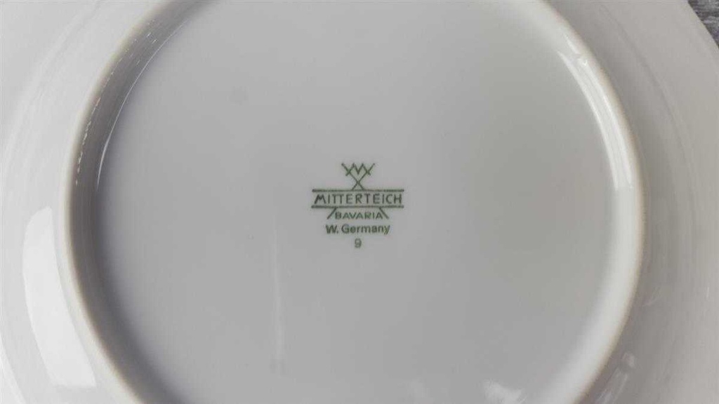 [45816573] Suppenteller 22,3 cm Mitterteich Form 2000 Weiß gebraucht - gut Bild 4