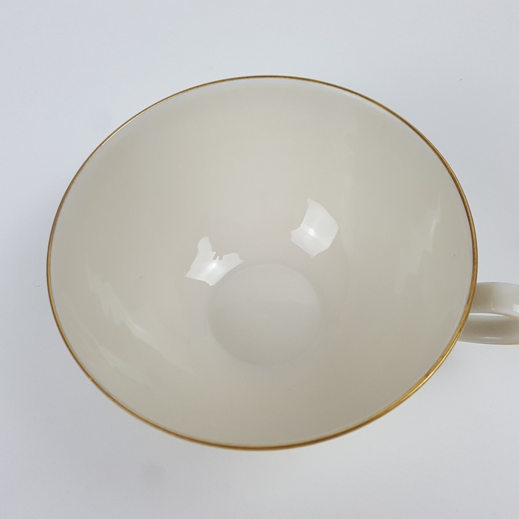 [458166055] Teetasse Teetassen Goldrand Hutschenreuther Golddekor Elfenbein gebraucht - gut Bild 5