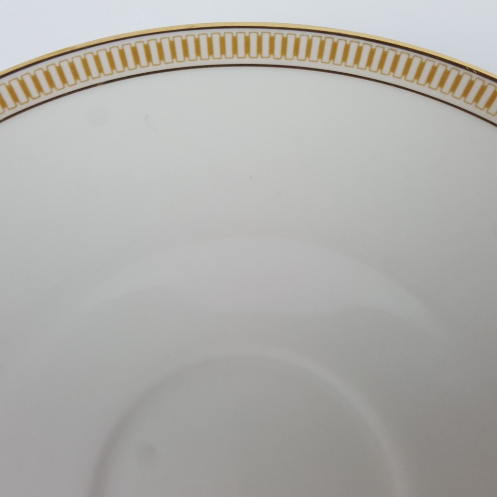 [458166056] Untertasse für Tee Goldrand 15,7 cm Hutschenreuther Golddekor Elfenbein gebraucht - gut Bild 3