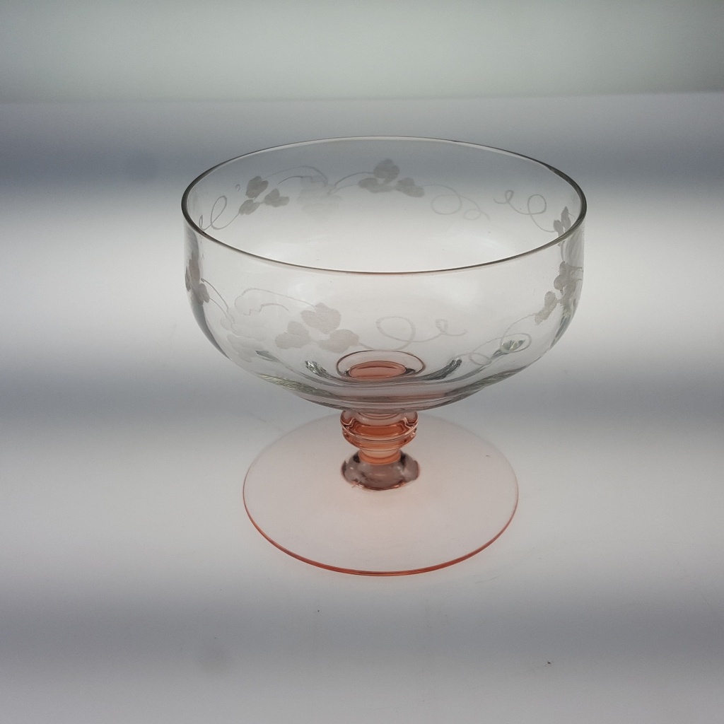 [458166063] Sektschale Eisschale Glasschale Traubenschliff Rosa Stiel Bild 2