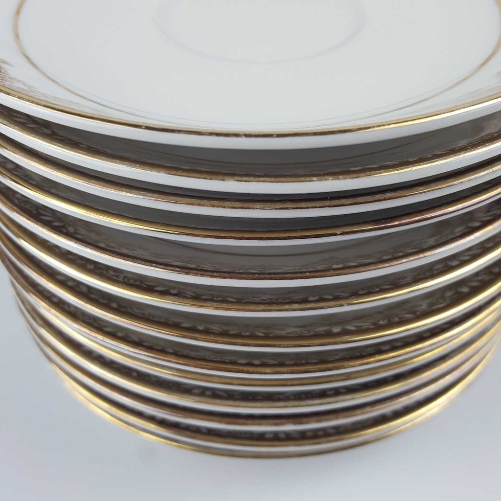 [2119219] 13er Set Untertasse Golddekor 14,1 cm Winterling Marktleuthen weiß gebraucht - gut Bild 3