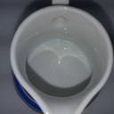 [458166296] Milchkännchen 0,19 L Seltmann Weiden Vohenstrauß Platinrand blau gebraucht - gut Bild 5