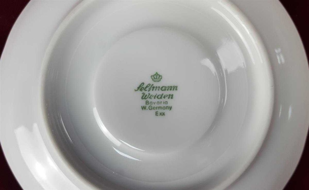 [45816681] Untertasse für Kaffee 14,5 cm Seltmann Weiden Reliefdekor Weiß gebraucht - akzeptabel Bild 5