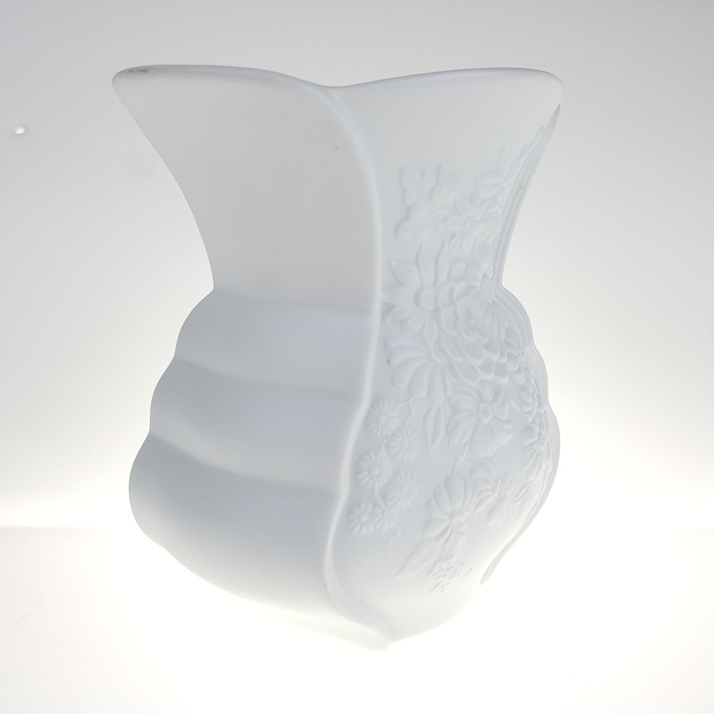 [458166819] Vase Blumenvase 14,3 cm AK Kaiser Blumendekor Weiß Blumen gebraucht - gut Bild 2
