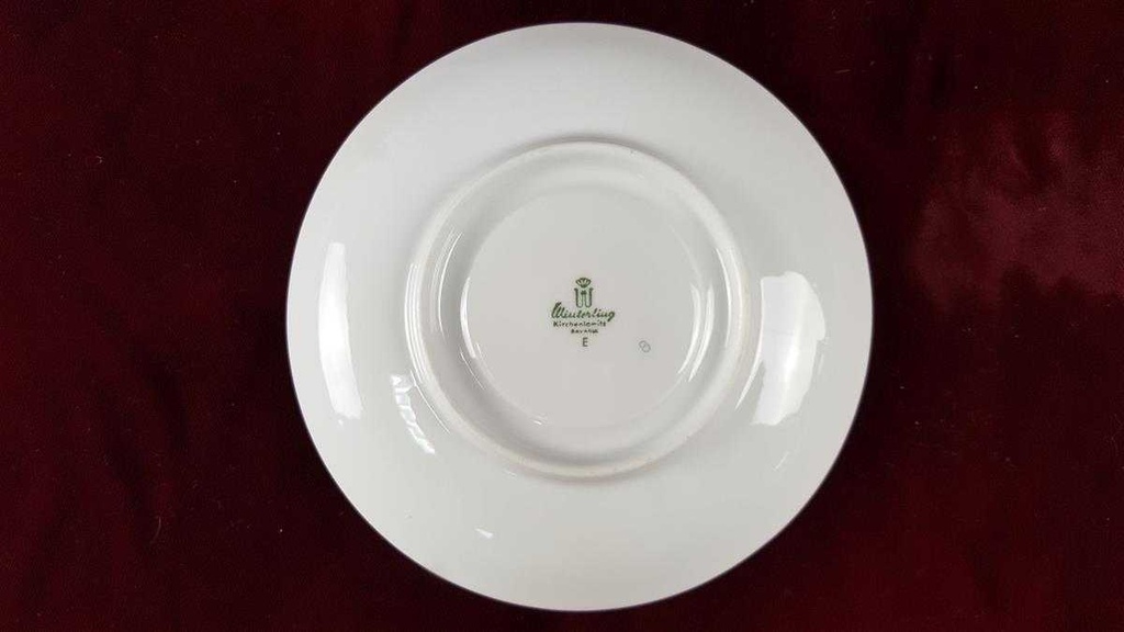 [45816692] Untertasse für Kaffee 14,2 cm Winterling Kirchenlamitz weiß mit Silberrand und Rillen gebraucht - akzeptabel Bild 4