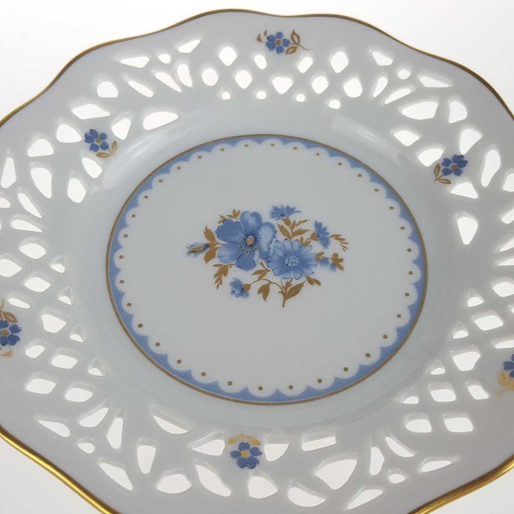 [458167144] Durchbruchteller Goldrand Durchbrucharbeit 12,5 cm Schumann Arzberg Blumendekor blaue Blume Blumen gebraucht - sehr gut Bild 3