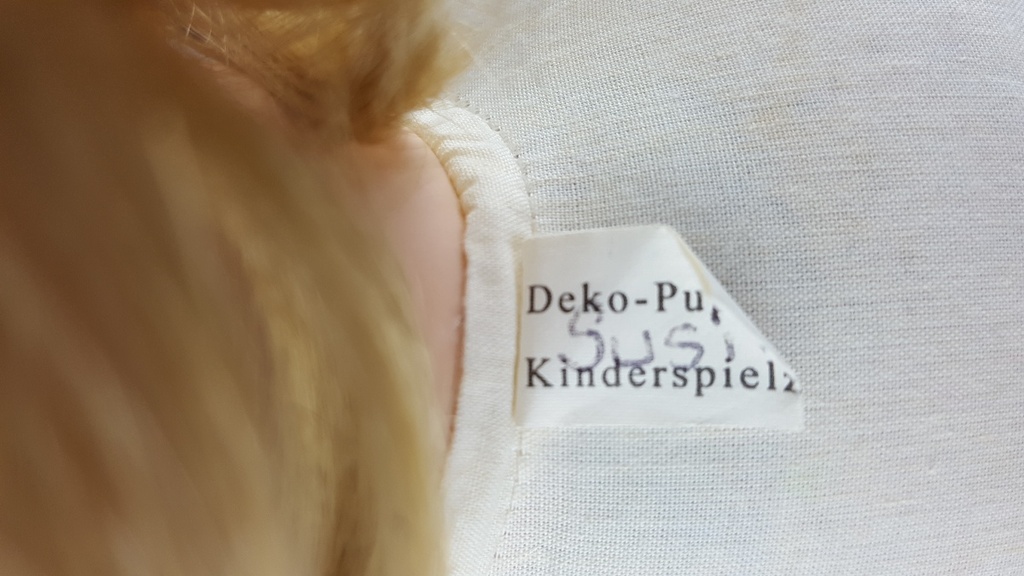 [458167272] Puppe Künstlerpuppe Porzellan 59 cm mit Metallständer Deko Bild 10