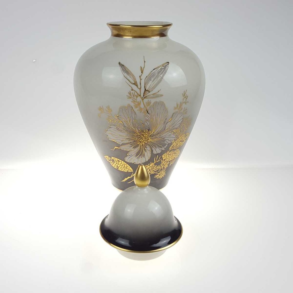 [458167303] Deckelvase Goldrand Bavaria 27 cm Royal KM Blumendekor gebraucht - gut Bild 3