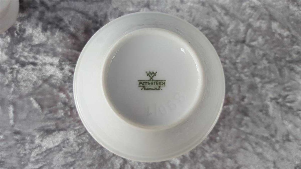 [45816836] Zuckerdose Mitterteich Form 890 Rote Herzchen gebraucht - sehr gut Bild 4