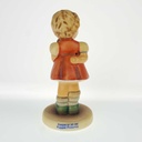 [458168382] Figur 9,5 cm Goebel Mädchen mit Handpuppe 2103/A gebraucht - sehr gut Bild 3