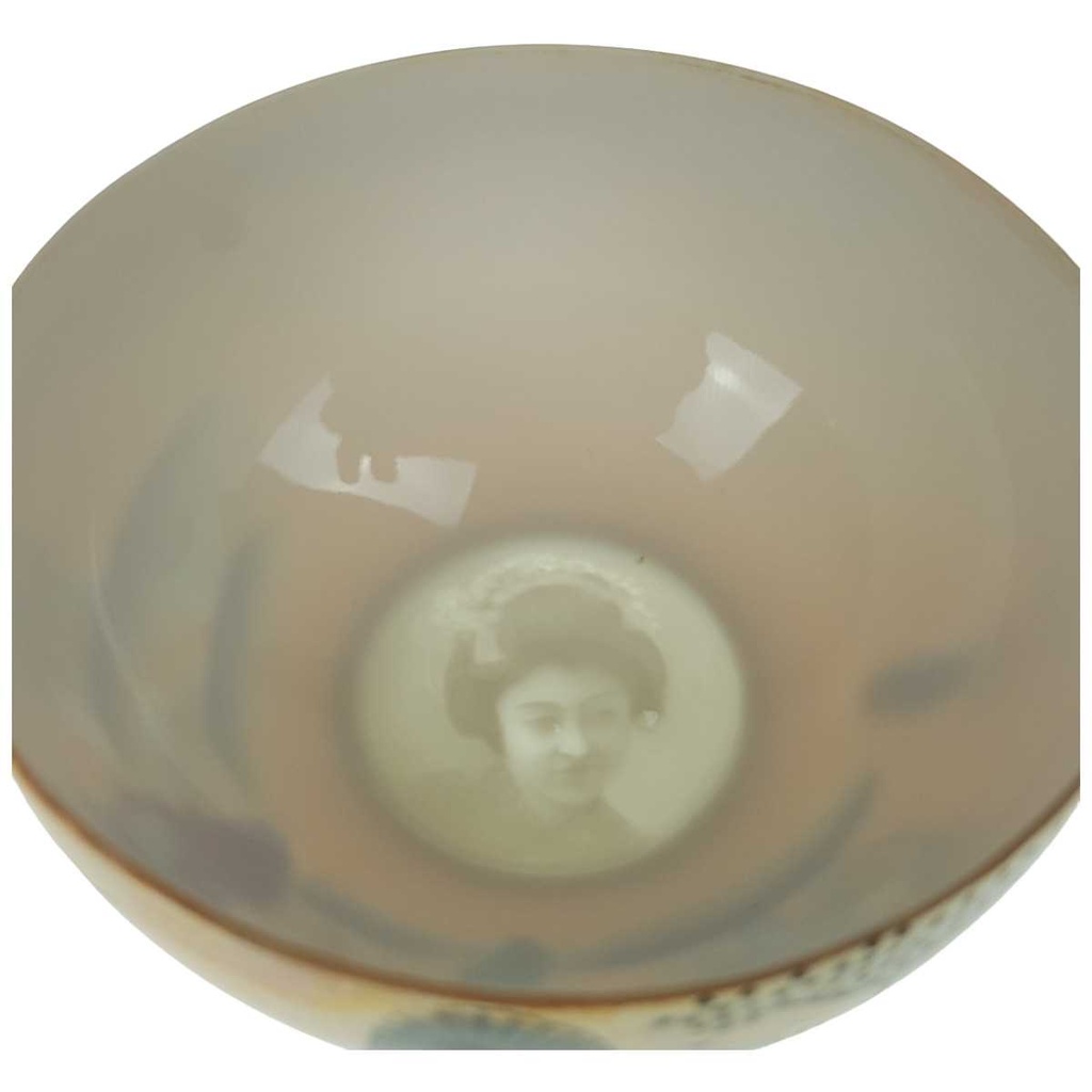 [458168480] Teetasse 0,15 L Japan China Asiatisches Porzellan Geisha Perlmutt gebraucht - gut Bild 2