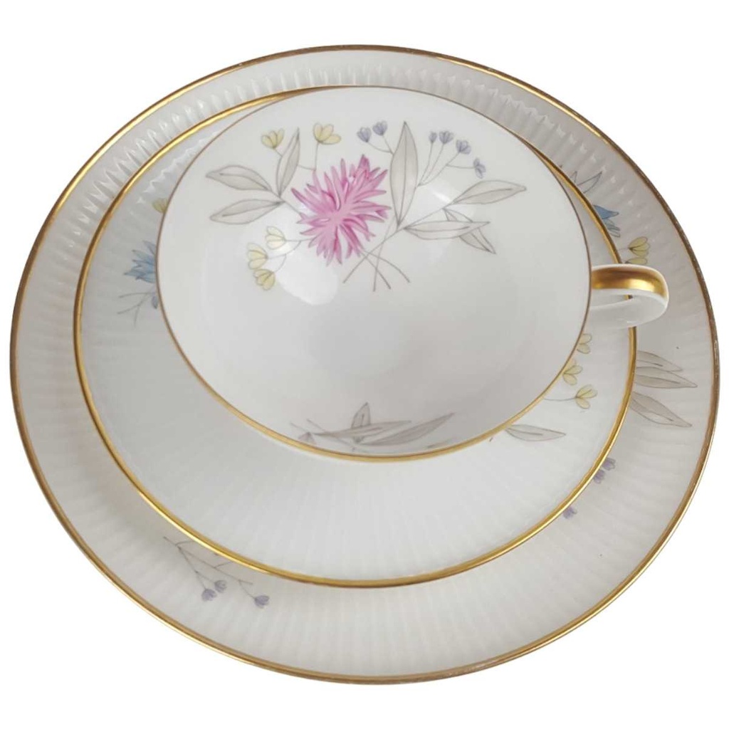 [458168507] Sammelgedeck Goldrand 3tlg Thomas Porzellan Form 7507 Blumendekor geriffelt Blumen gebraucht - gut Bild 2