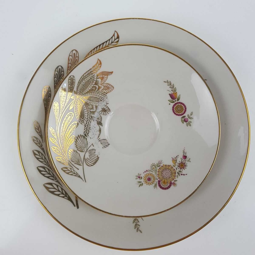 [458168732] Sammelgedeck Goldrand 3tlg 30 cm Bareuther Elfenbein bunte Blümchen mit gebraucht - gut Bild 3