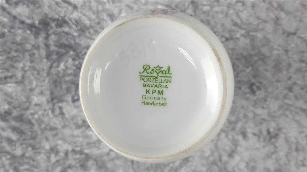 [45816878] Tischvase Blumenvase Goldrand 16,8 cm Royal KPM Bavaria gebraucht - akzeptabel Bild 5