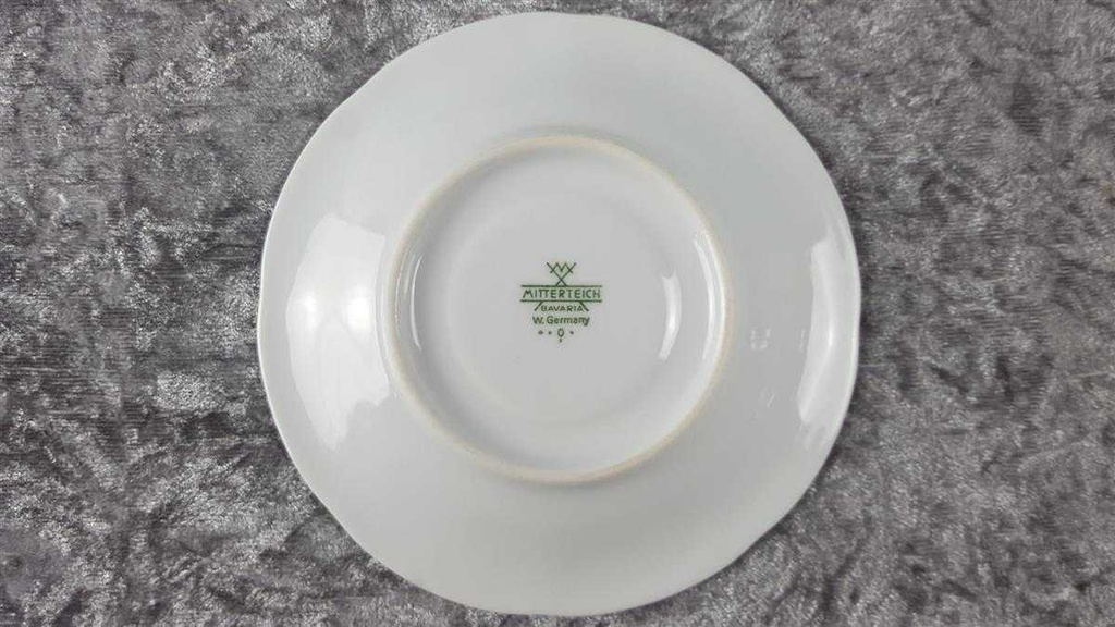 [45817078] Untertasse für Kaffee 14,5 cm Mitterteich Form 2250 rosa Rand Dekor Stefanie gebraucht - sehr gut Bild 3