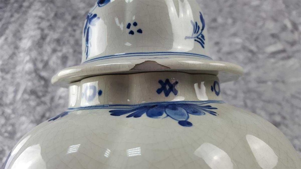 [45817086] Deckelvase mit Signatur 30,5 cm Delfts Blauw Blumen Blau gebraucht - akzeptabel Bild 5