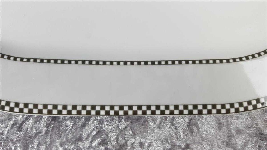 [45817090] Servierplatte Fleischplatte Steakplatte 32,3x20,6 cm Flirt grau weiß Rautendekor gebraucht - gut Bild 3