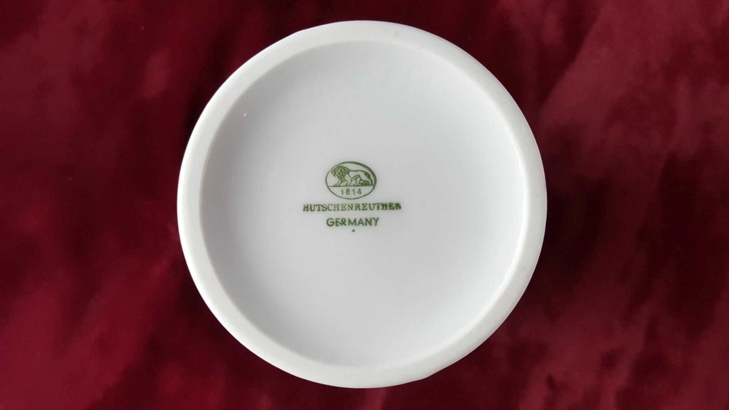 [45817104] Trichtervase 11,8 cm Hutschenreuther Weiß gebraucht - sehr gut Bild 3