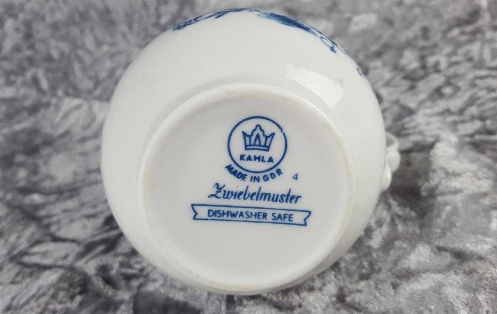 [45817355] Milchkännchen 0,3 L Kahla Zwiebelmuster gebraucht - sehr gut Bild 3