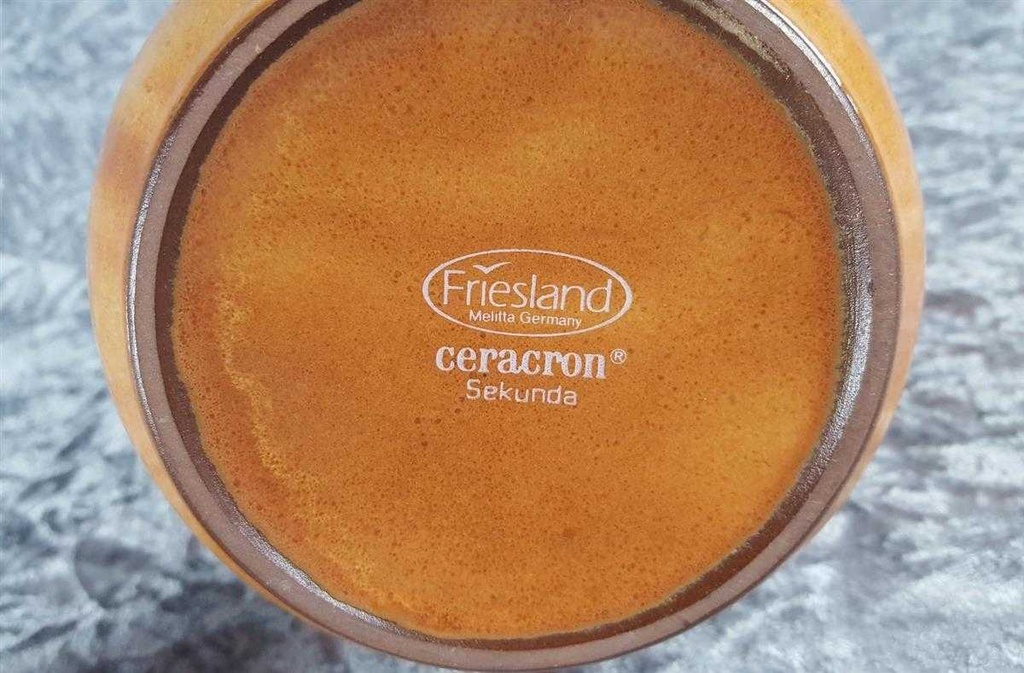 [45817448] Kaffeekanne Kanne Saftkrug Milchkrug 1,1 L Friesland Melitta Ammerland Ceracron Sekunda Eichenforst Braun gebraucht - sehr gut Bild 5
