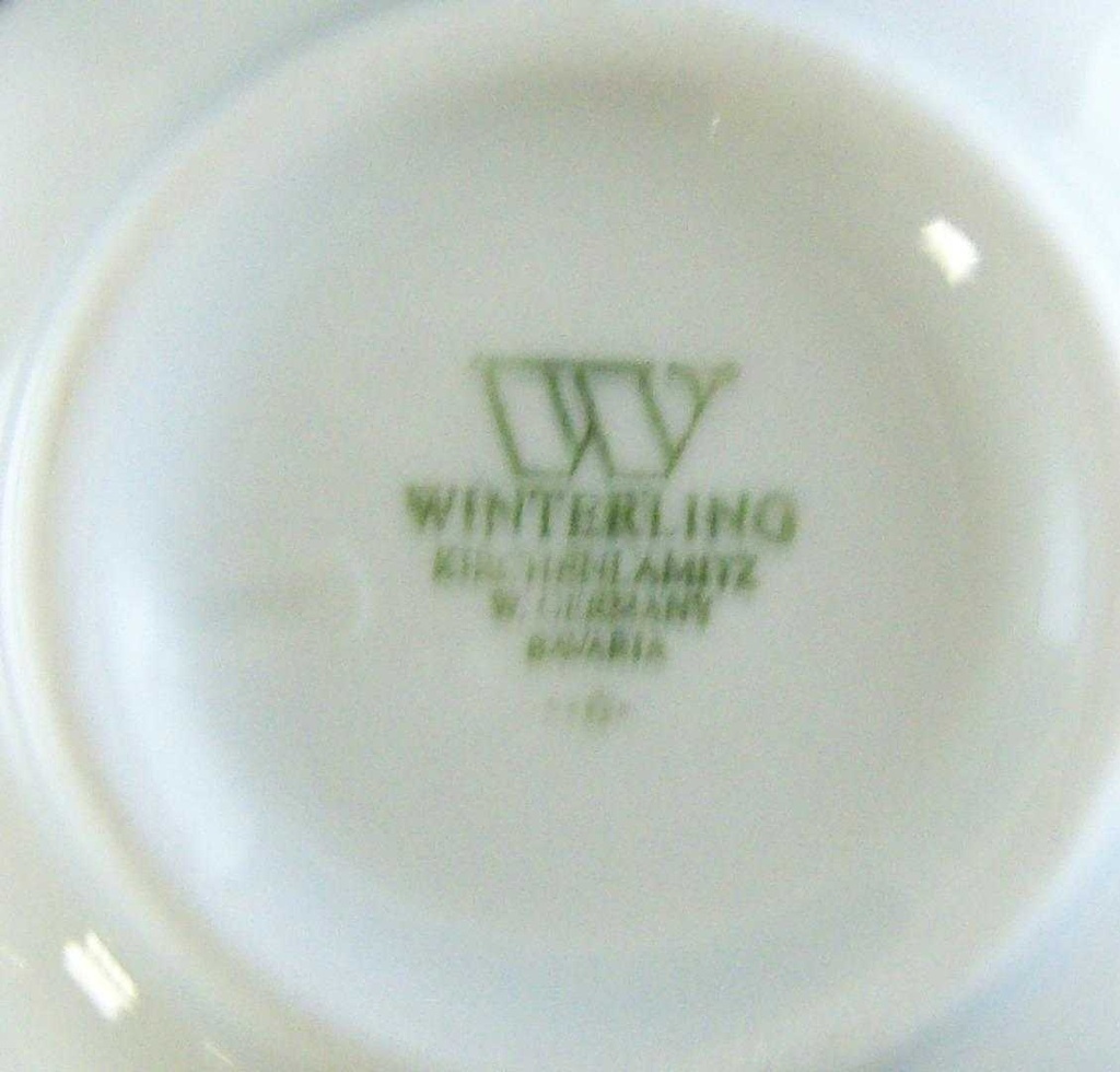 [4581749] Kaffeetasse Tasse Winterling Kirchenlamitz Sissi Rosa Blüten gebraucht - sehr gut Bild 3