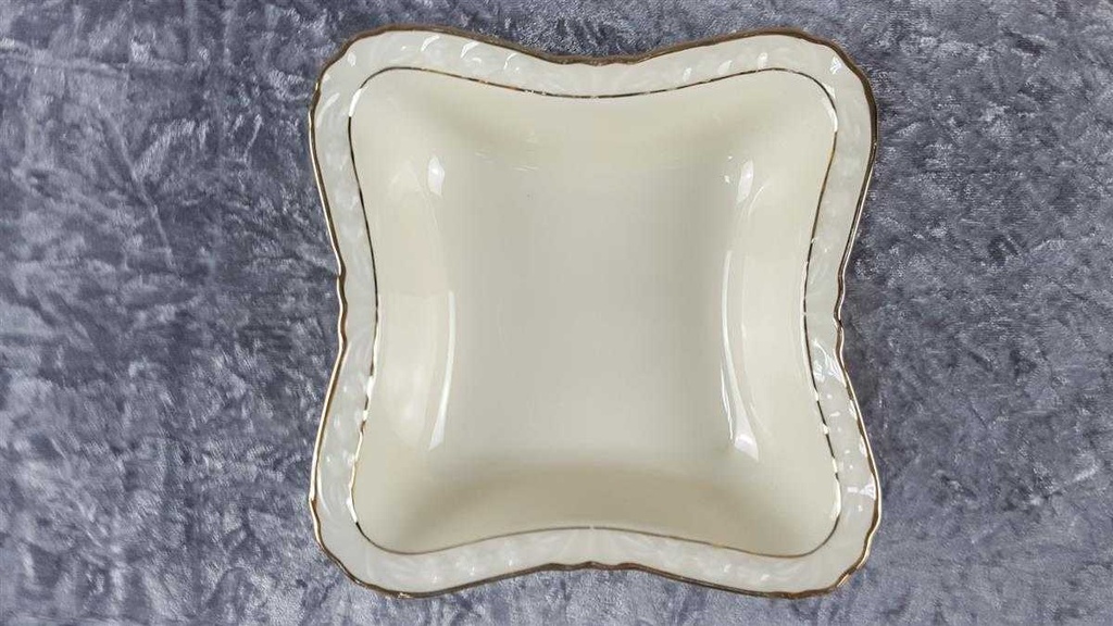 [45817578] Schüssel Goldrand Winterling elfenbein Blumenrelief mit Beige gebraucht - gut Bild 3