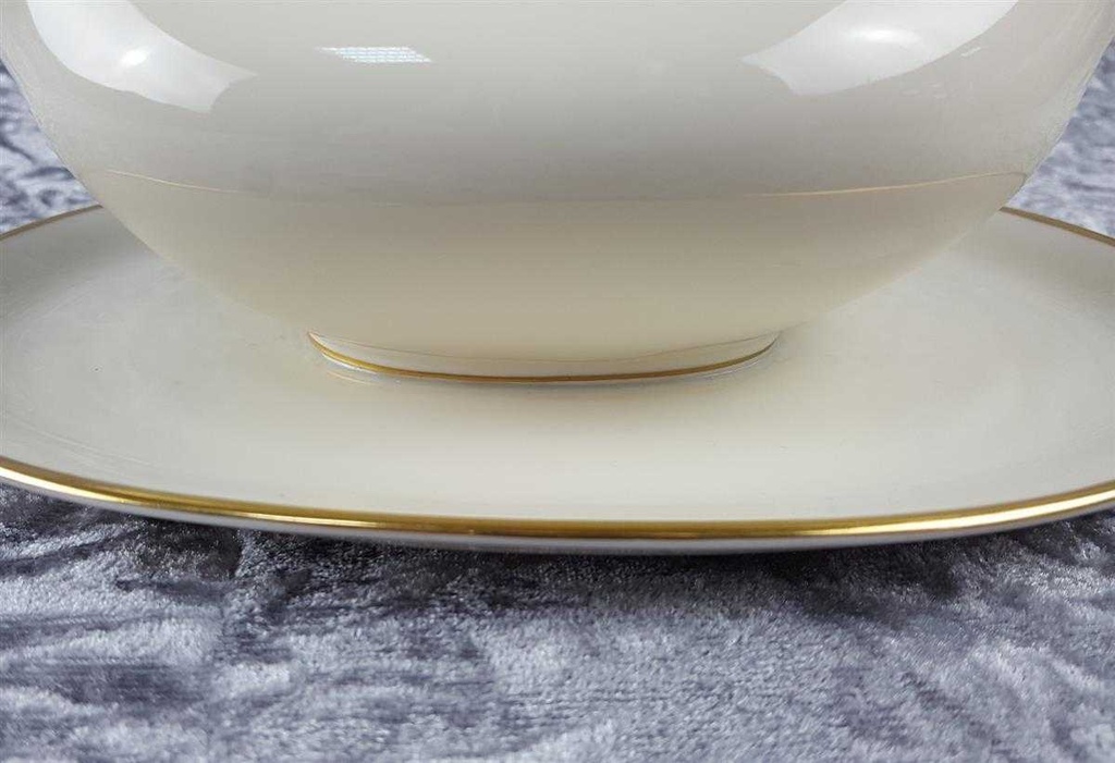 [45817611] Sauciere mit Teller Goldrand 1tlg 0,4 L KPM Krister 0201 Elfenbein Beige Bild 7