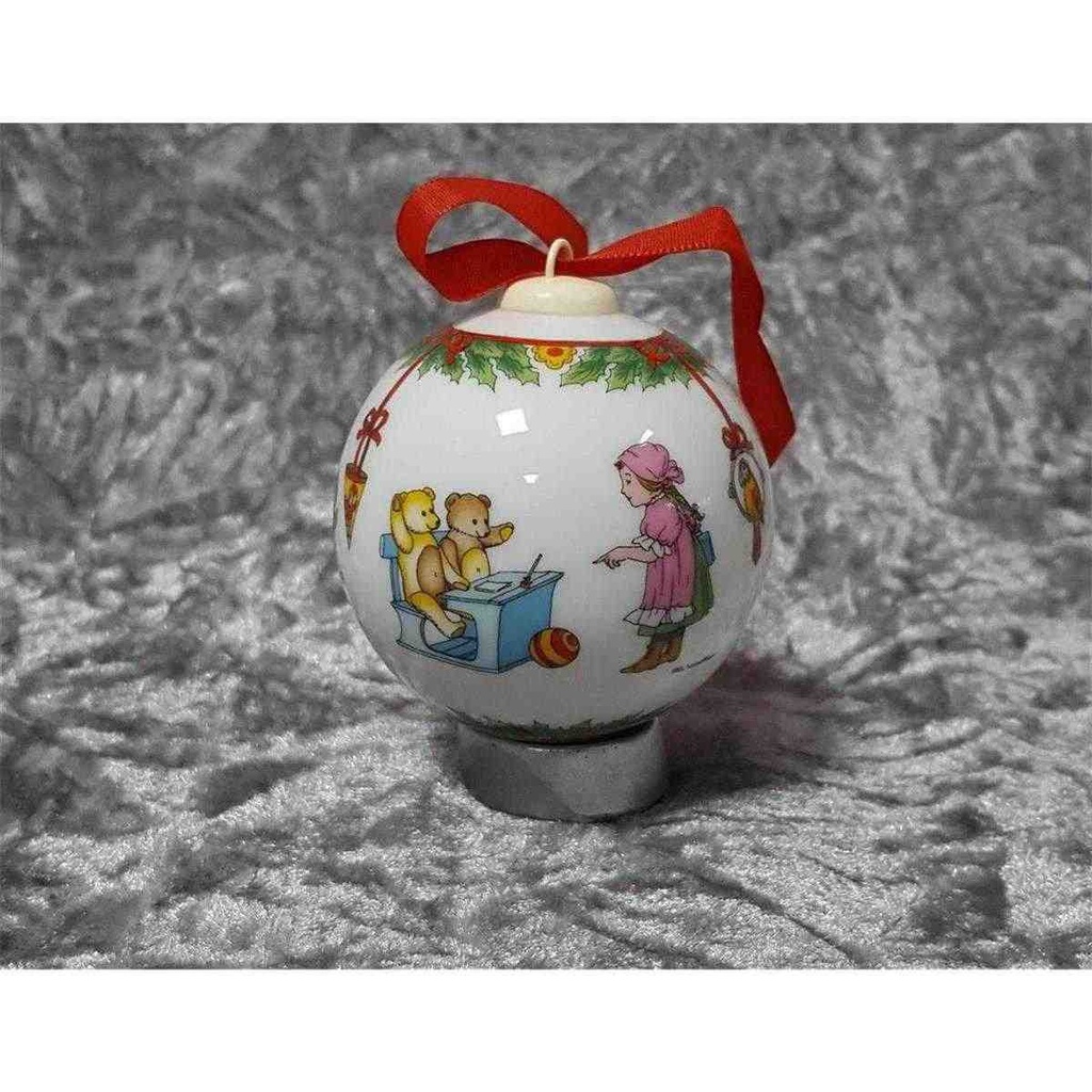 [45817709-1997] Weihnachtskugel Hutschenreuther 1997 Bärenstube gebraucht - sehr gut Bild 3